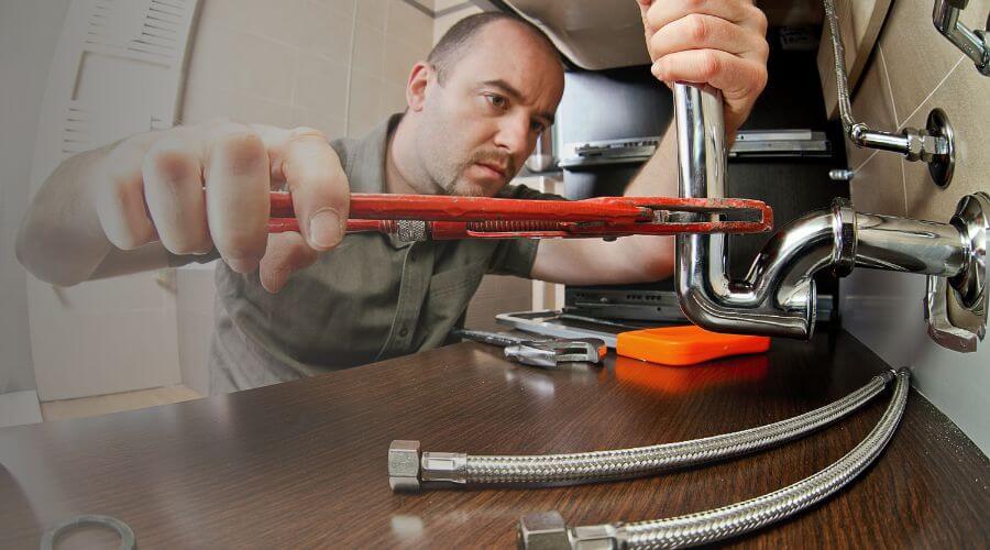 Expert burst pipe repair services in McGregor, TX
